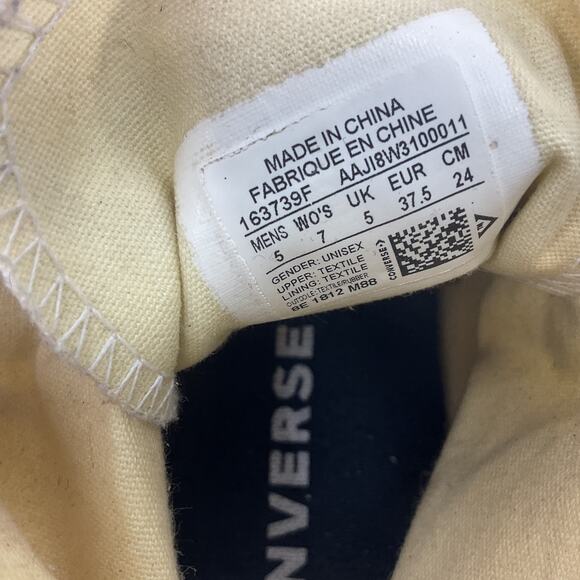 Converse Purple/Cream Camo Canvas High-Top Sneaker Shoes Women’s Size 7 Preowned - Picture 5 of 7